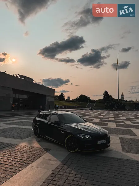 BMW 5 Series 2014 VIN WBA5L510X0G085507 фото оголошення 3 з 40