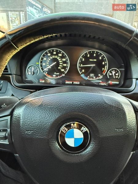 Седан BMW 5 Series 2015 в Ковеле
