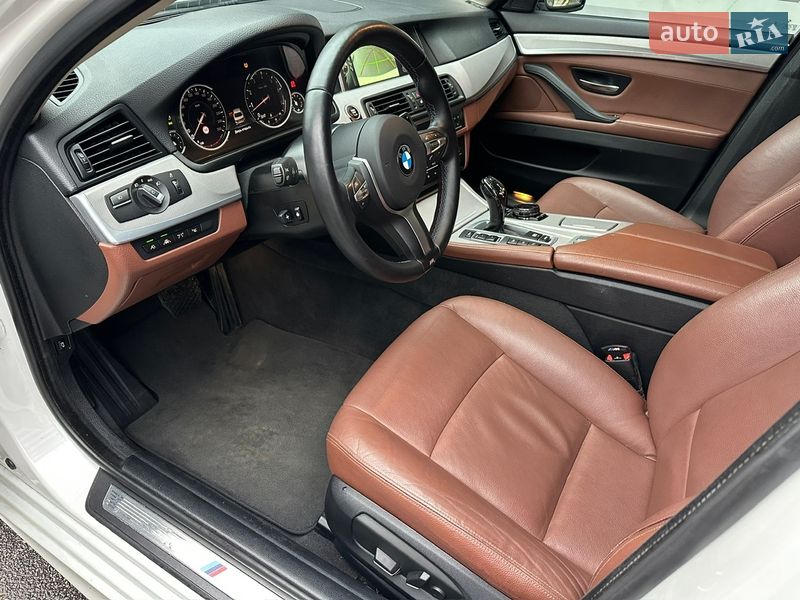 Седан BMW 5 Series 2016 в Киеве