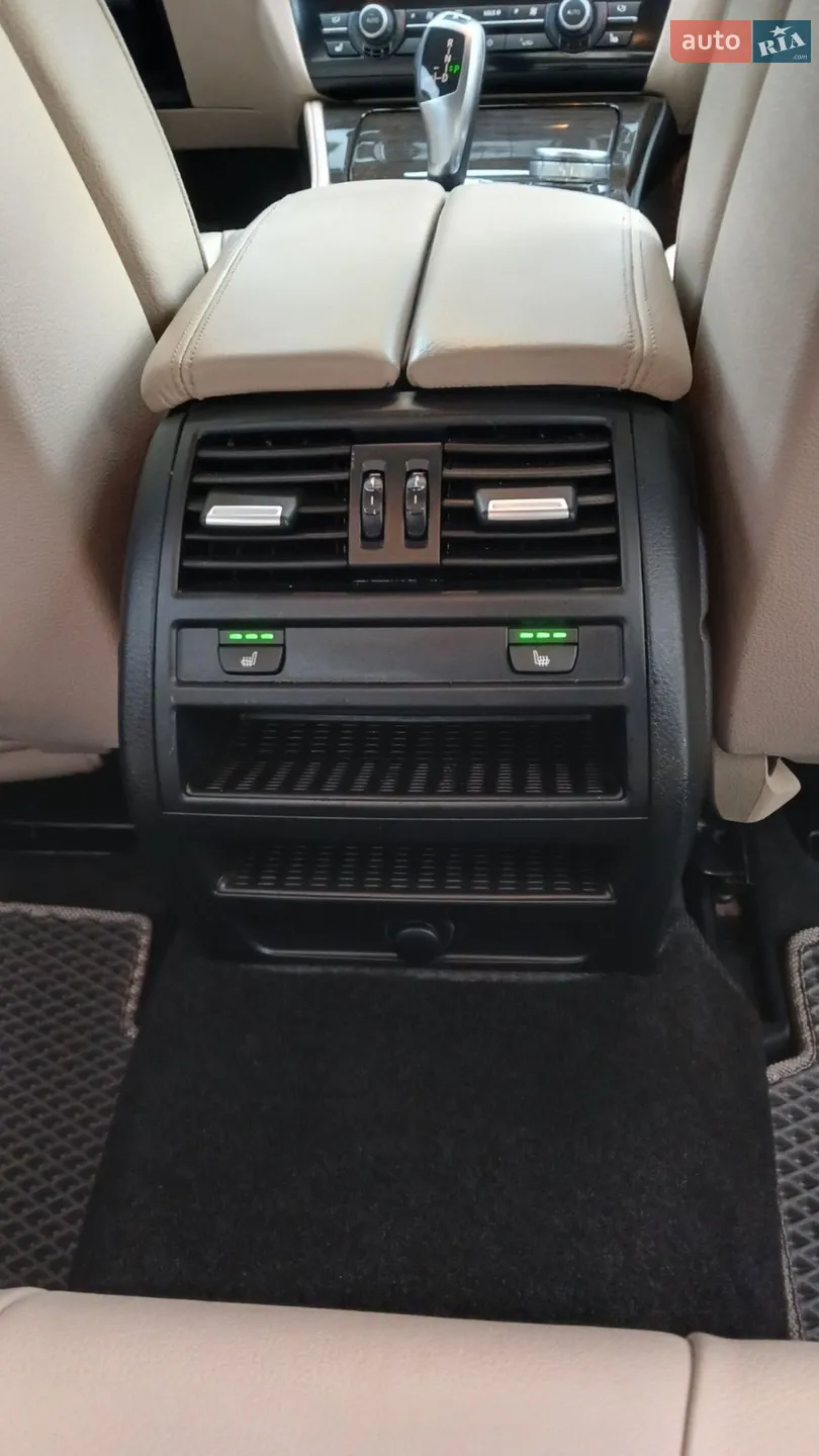2012 BMW 5er - мініатюра 16