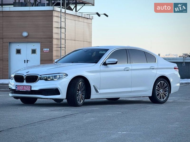 Седан BMW 5 Series 2018 в Киеве