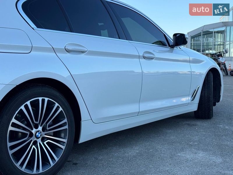 Седан BMW 5 Series 2018 в Киеве
