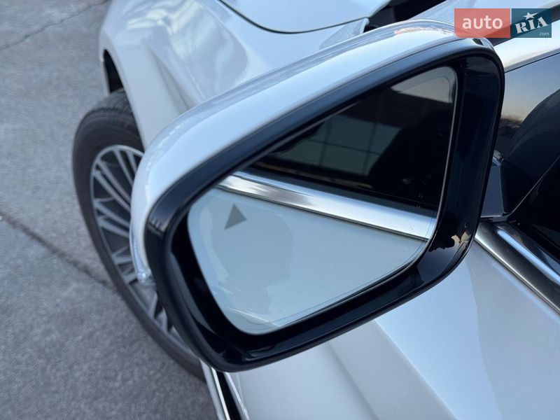 Седан BMW 5 Series 2018 в Киеве