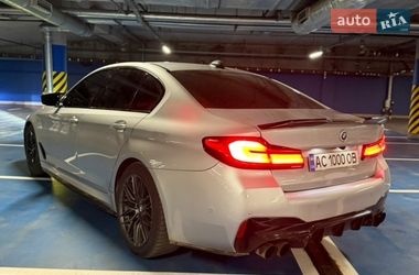 Седан BMW 5 Series 2018 в Нововолынске