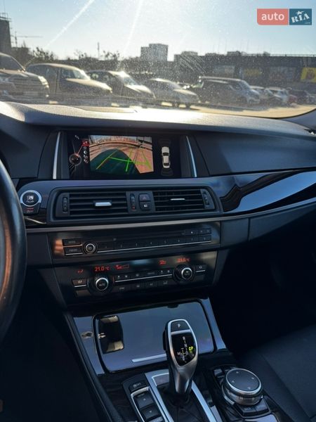 Седан BMW 5 Series 2015 в Киеве