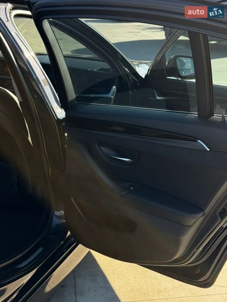 Седан BMW 5 Series 2015 в Киеве