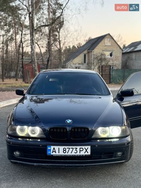 Седан BMW 5 Series 2001 в Буче