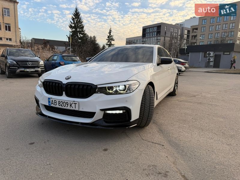 Седан BMW 5 Series 2017 в Львове