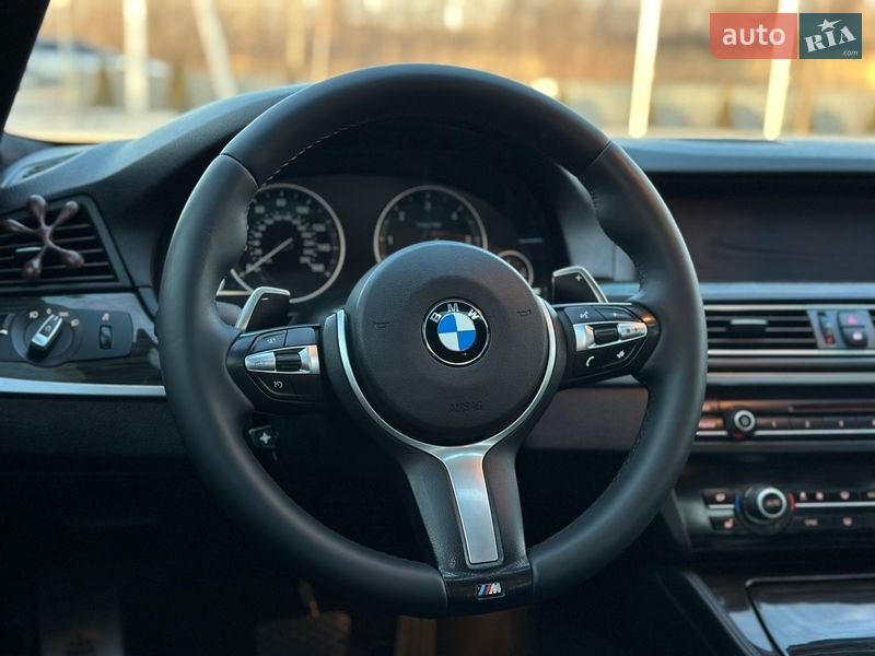 Седан BMW 5 Series 2013 в Львове
