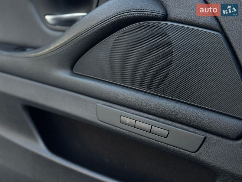 Седан BMW 5 Series 2013 в Львове