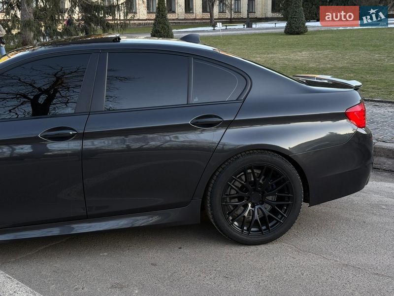 Седан BMW 5 Series 2013 в Киеве