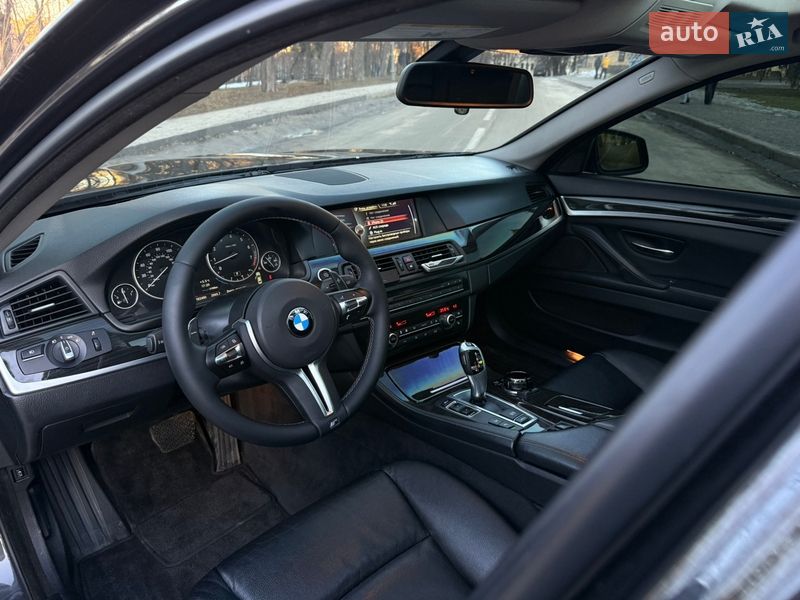 Седан BMW 5 Series 2013 в Киеве