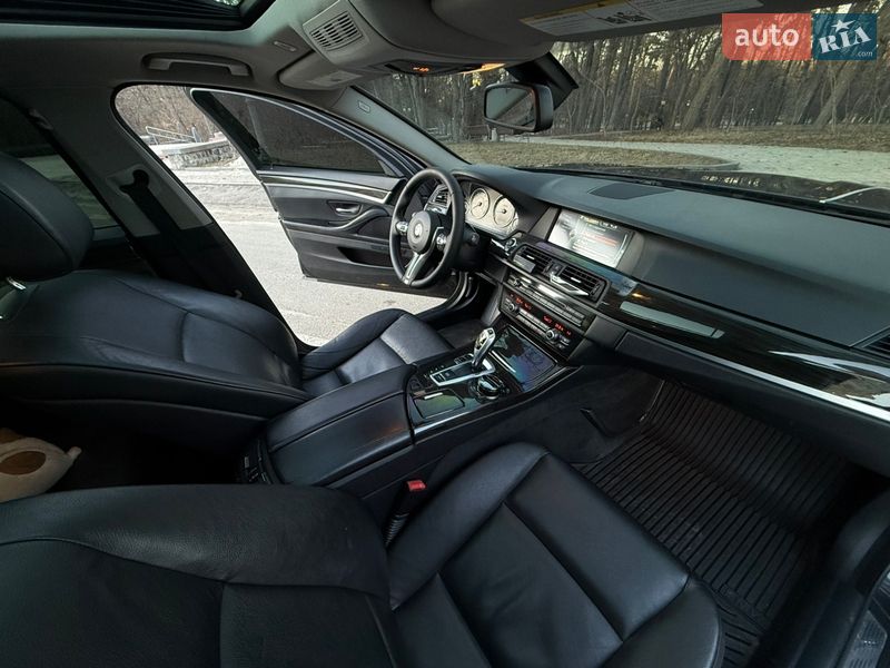 Седан BMW 5 Series 2013 в Киеве