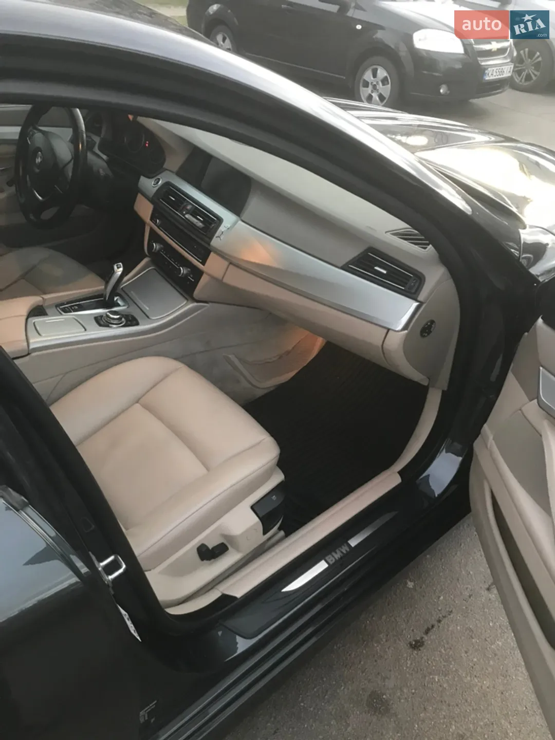 2011 BMW 5er - мініатюра 6
