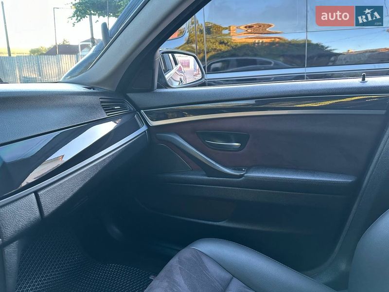 Седан BMW 5 Series 2015 в Тернополе