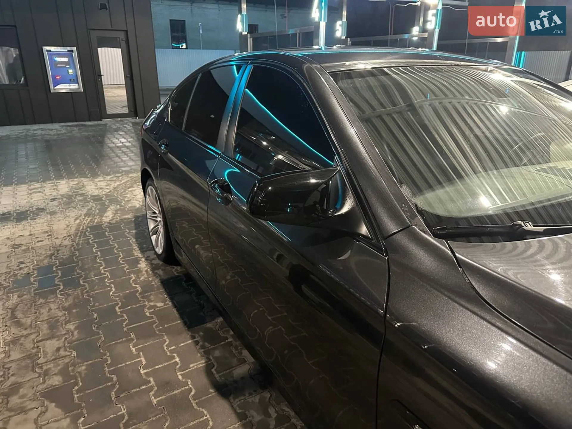 2010 BMW 5er - мініатюра 7