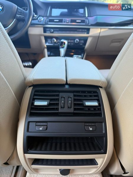 Седан BMW 5 Series 2015 в Днепре