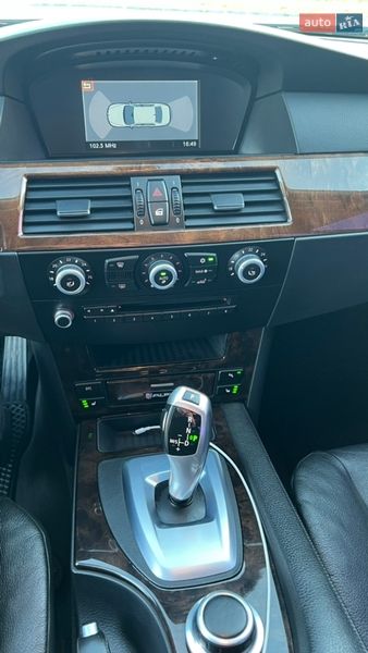 Седан BMW 5 Series 2007 в Днепре