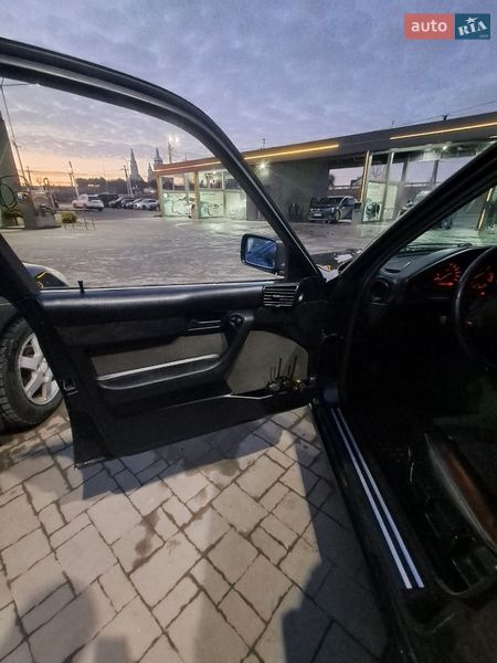 Седан BMW 5 Series 1994 в Львове