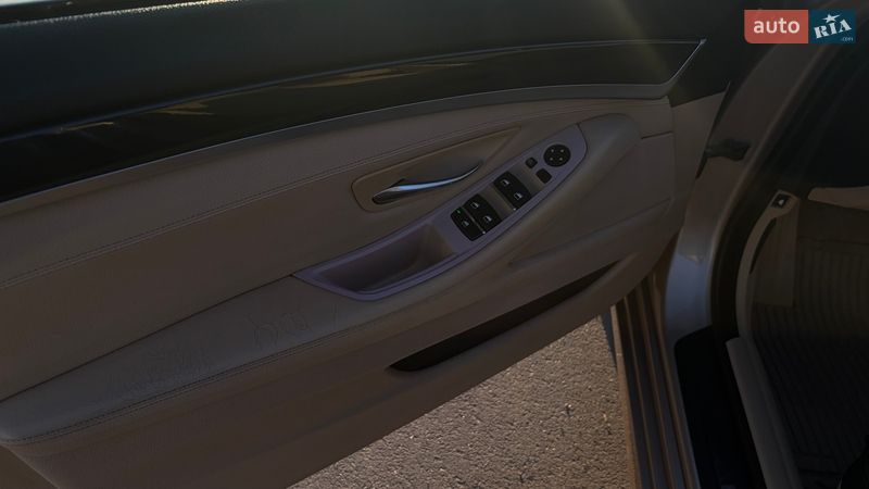 Седан BMW 5 Series 2011 в Киеве