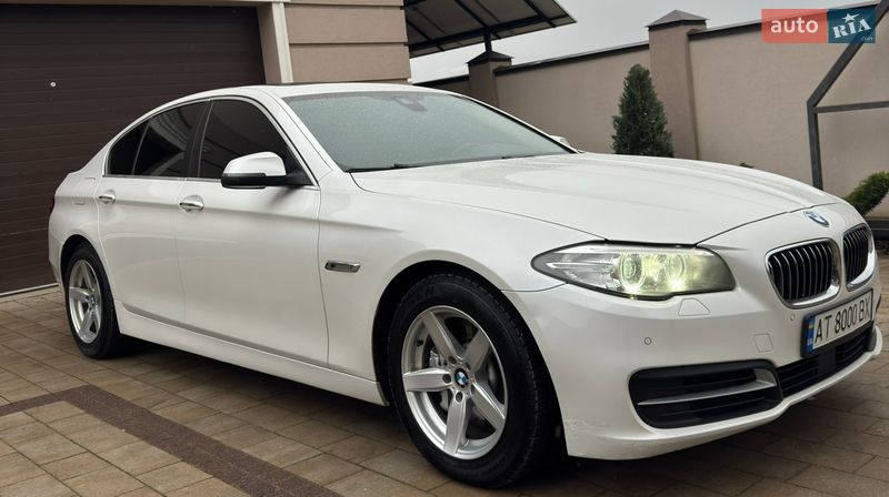 Седан BMW 5 Series 2013 в Львові