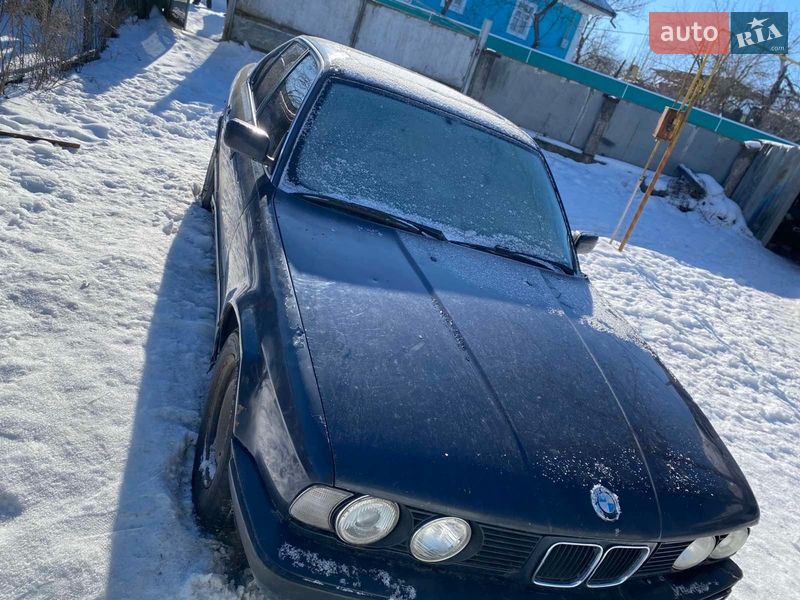 Седан BMW 5 Series 1993 в Виннице