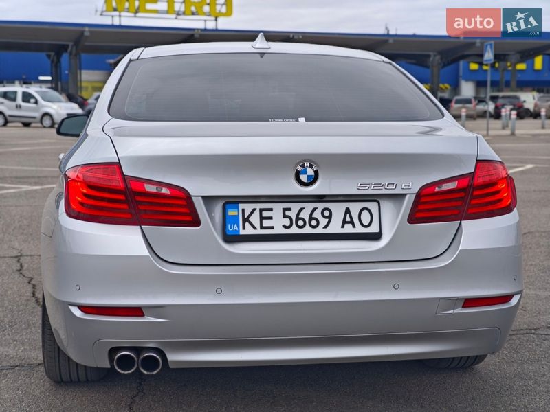 Седан BMW 5 Series 2014 в Кривому Розі