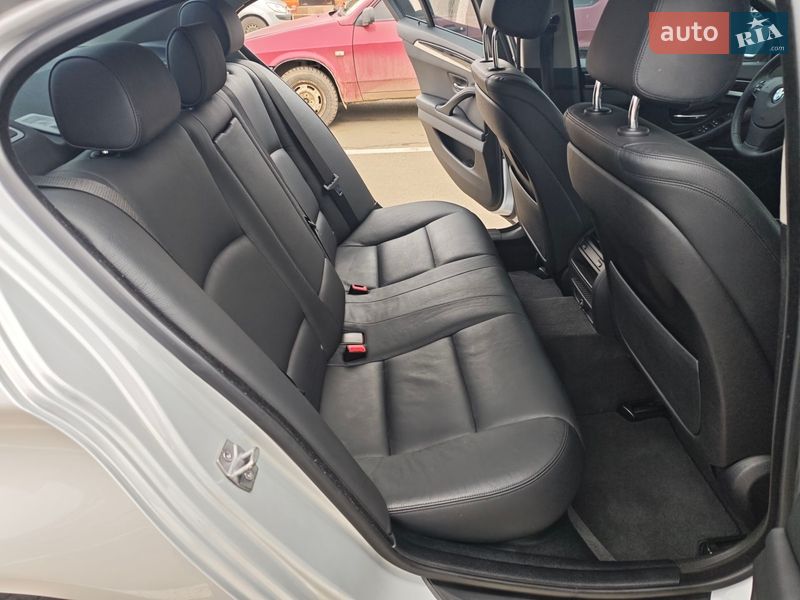 Седан BMW 5 Series 2014 в Кривому Розі