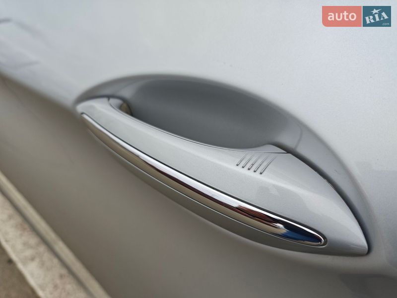 Седан BMW 5 Series 2014 в Кривому Розі