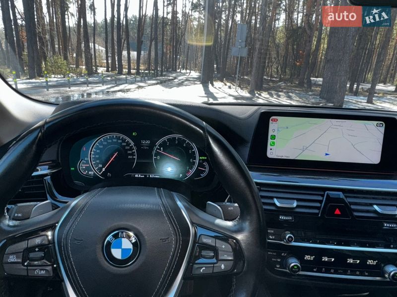 Седан BMW 5 Series 2017 в Киеве