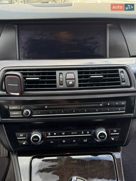 Седан BMW 5 Series 2012 в Киеве