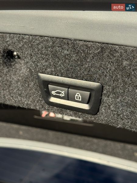 Седан BMW 5 Series 2012 в Киеве