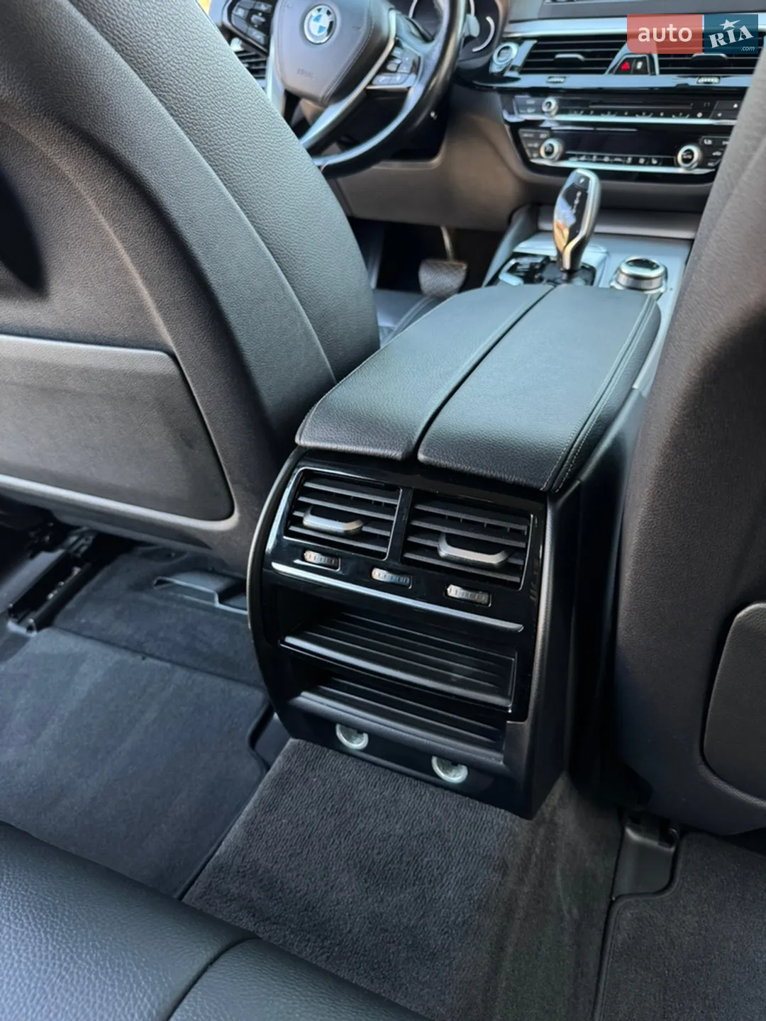 2017 BMW 5er - мініатюра 33