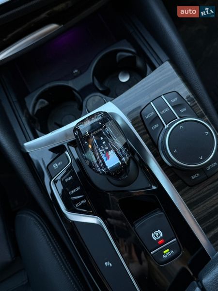 Седан BMW 5 Series 2019 в Хмельницком