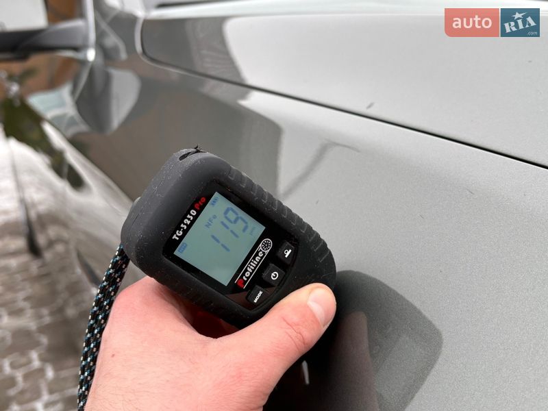 Седан BMW 5 Series 2014 в Виннице