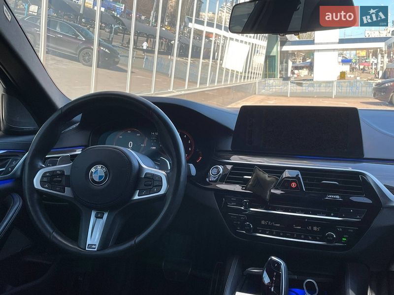 Седан BMW 5 Series 2018 в Киеве