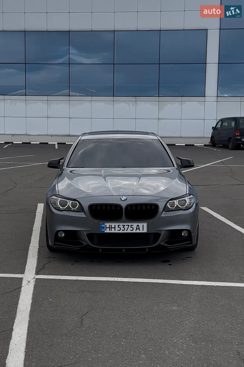 2010 BMW 5er - мініатюра 2