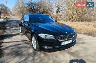 Седан BMW 5 Series 2010 в Миргороді