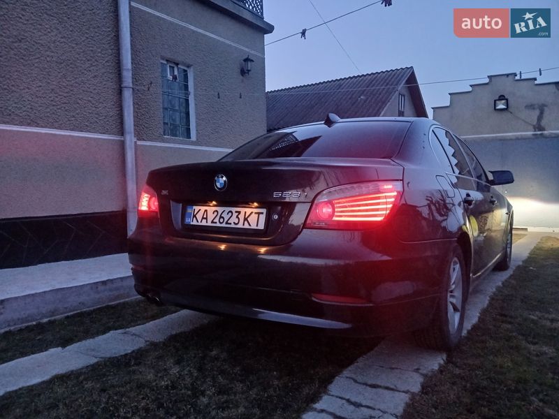 Седан BMW 5 Series 2007 в Черновцах