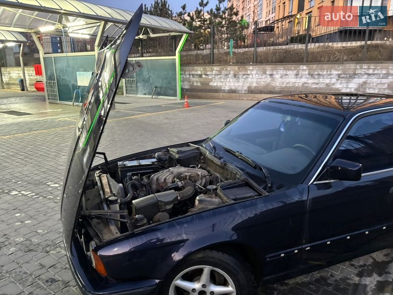 Седан BMW 5 Series 1988 в Одессе