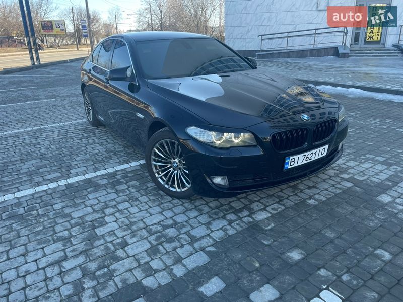 Седан BMW 5 Series 2010 в Полтаве