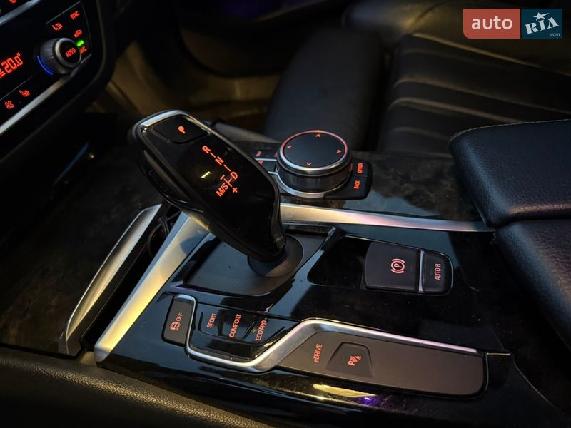 Седан BMW 5 Series 2018 в Виннице