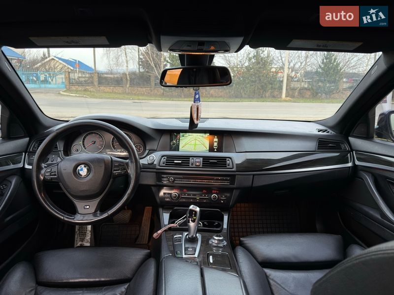 Седан BMW 5 Series 2013 в Ужгороде