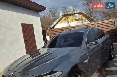 Седан BMW 5 Series 2012 в Надворной
