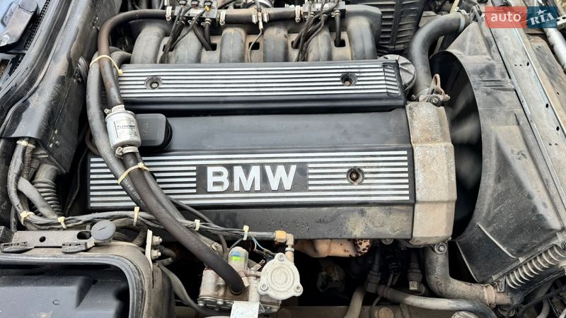 Седан BMW 5 Series 1991 в Киеве