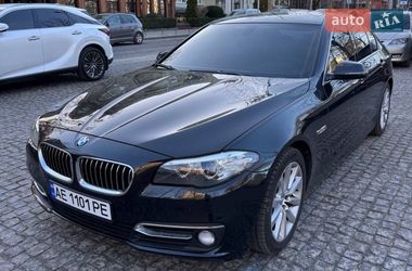 Седан BMW 5 Series 2015 в Днепре