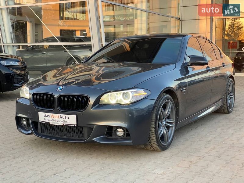 Седан BMW 5 Series 2015 в Черновцах