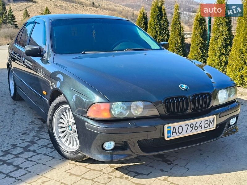 Седан BMW 5 Series 1998 в Воловце