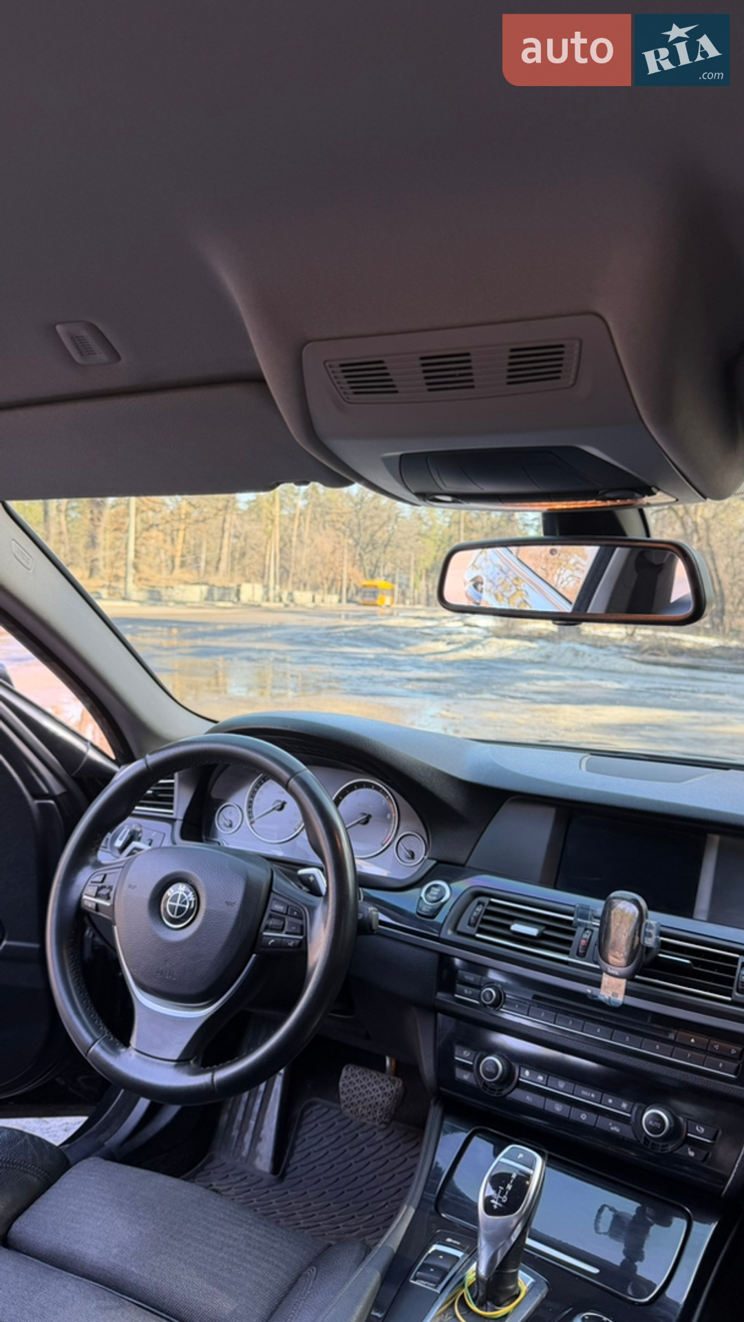 2012 BMW 5er - мініатюра 3