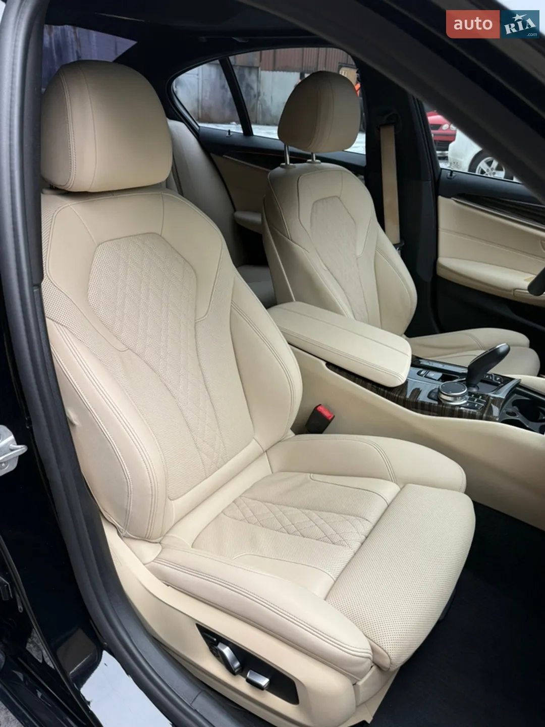 2020 BMW 5er - мініатюра 16
